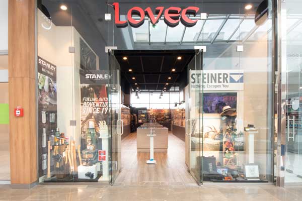 knifestock winkel LOVEC Aupark Bratislava